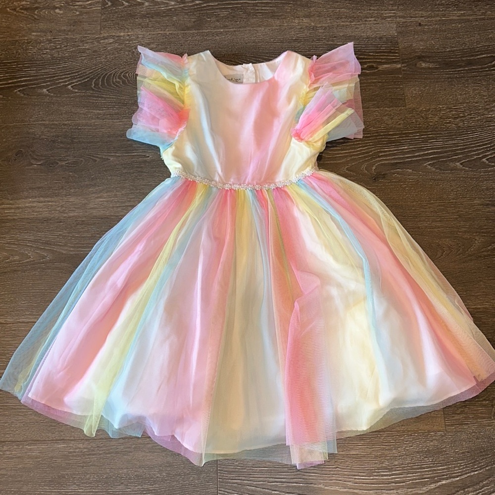 Pippa & Julie pastel rainbow Dress, Size 6 🌈